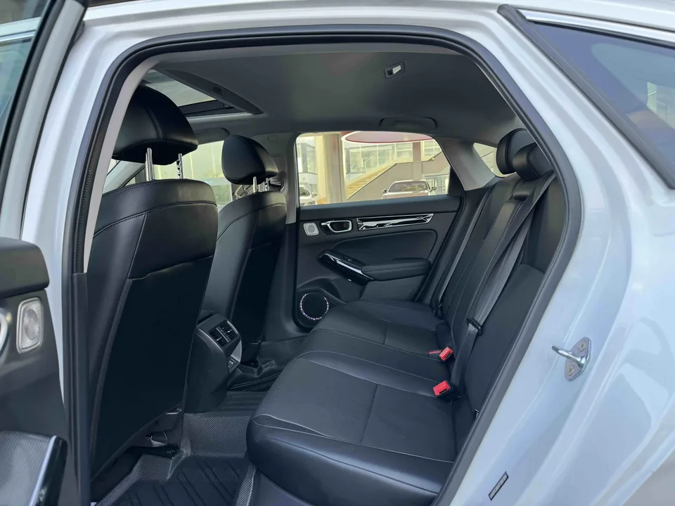 Honda Integra 240TURBO CVT Technology Edition 2025 — миниатюра 3