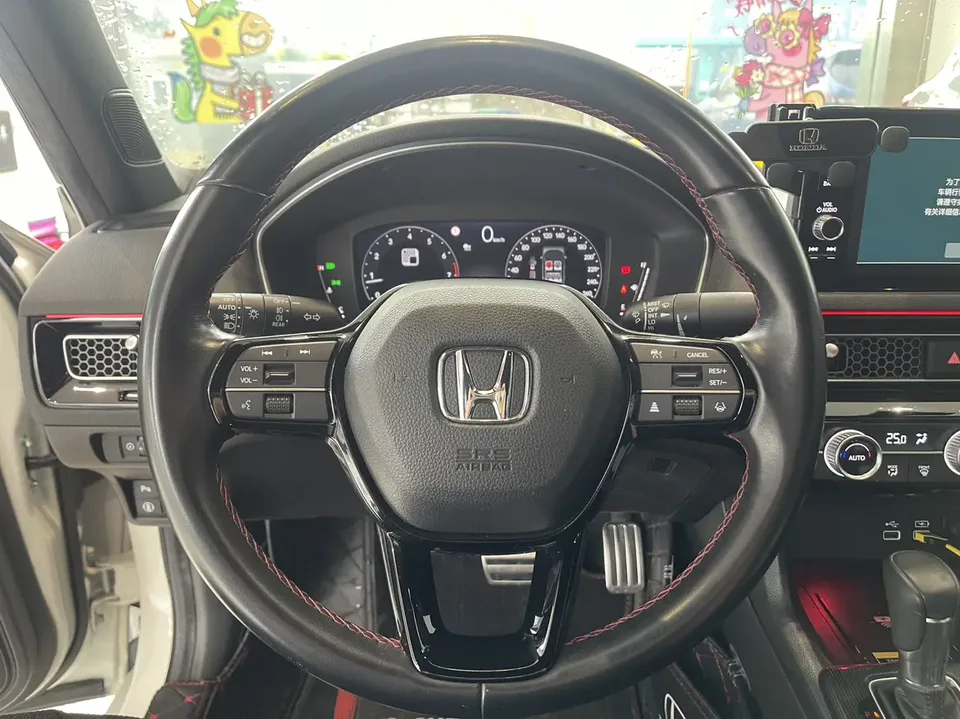 Honda CIVIC 2022 Civic 240TURBO CVT Engine Edition 2022 — миниатюра 3