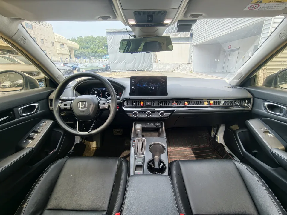 Honda CIVIC Civic 240TURBO CVT Power Edition 2023 — миниатюра 3