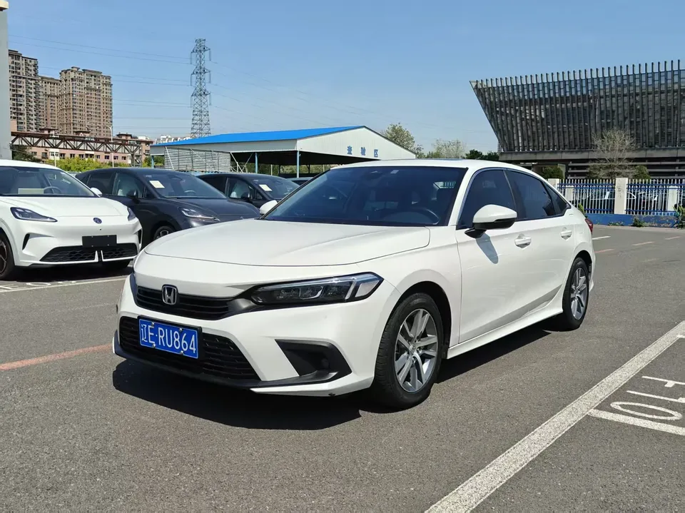 Honda CIVIC 2024
