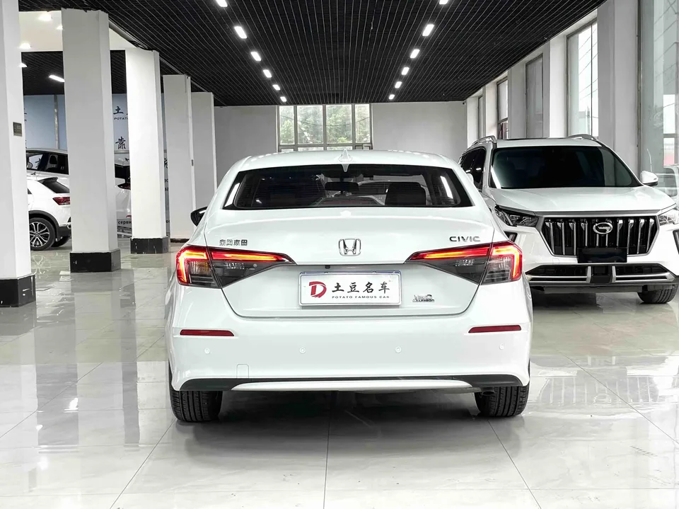 Honda CIVIC 2022 Civic 180TURBO CVT Shangqing Edition 2023 — миниатюра 2