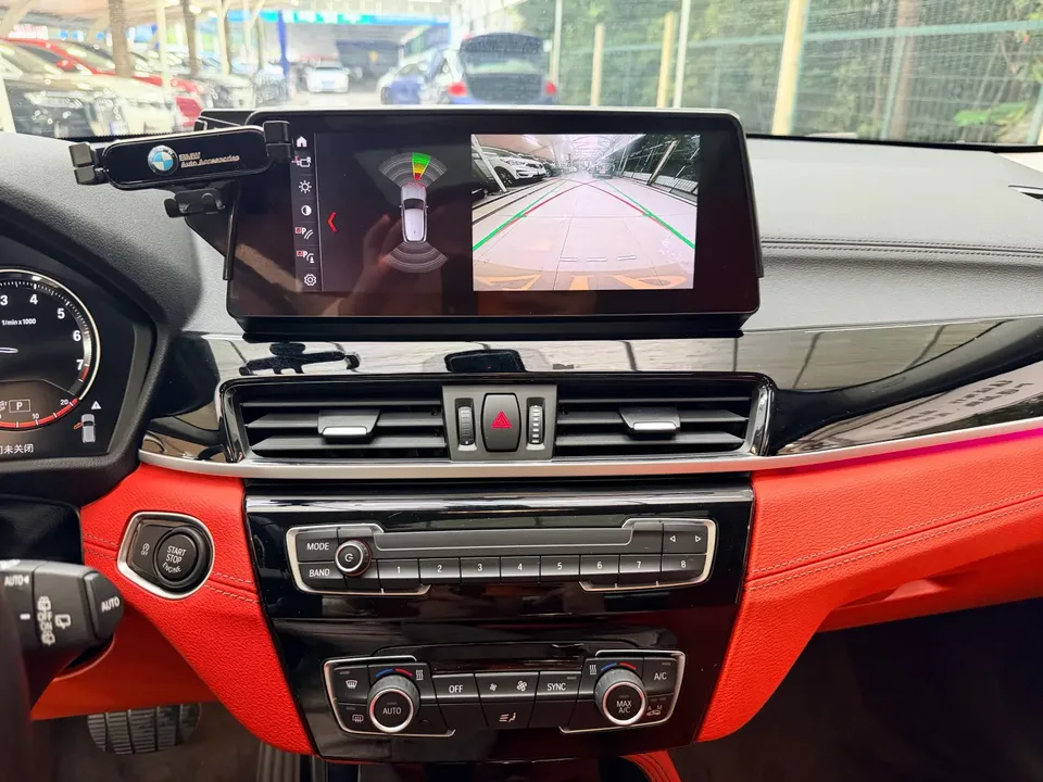 BMW X2 sDrive25i M Sport Package 2023 — миниатюра 3