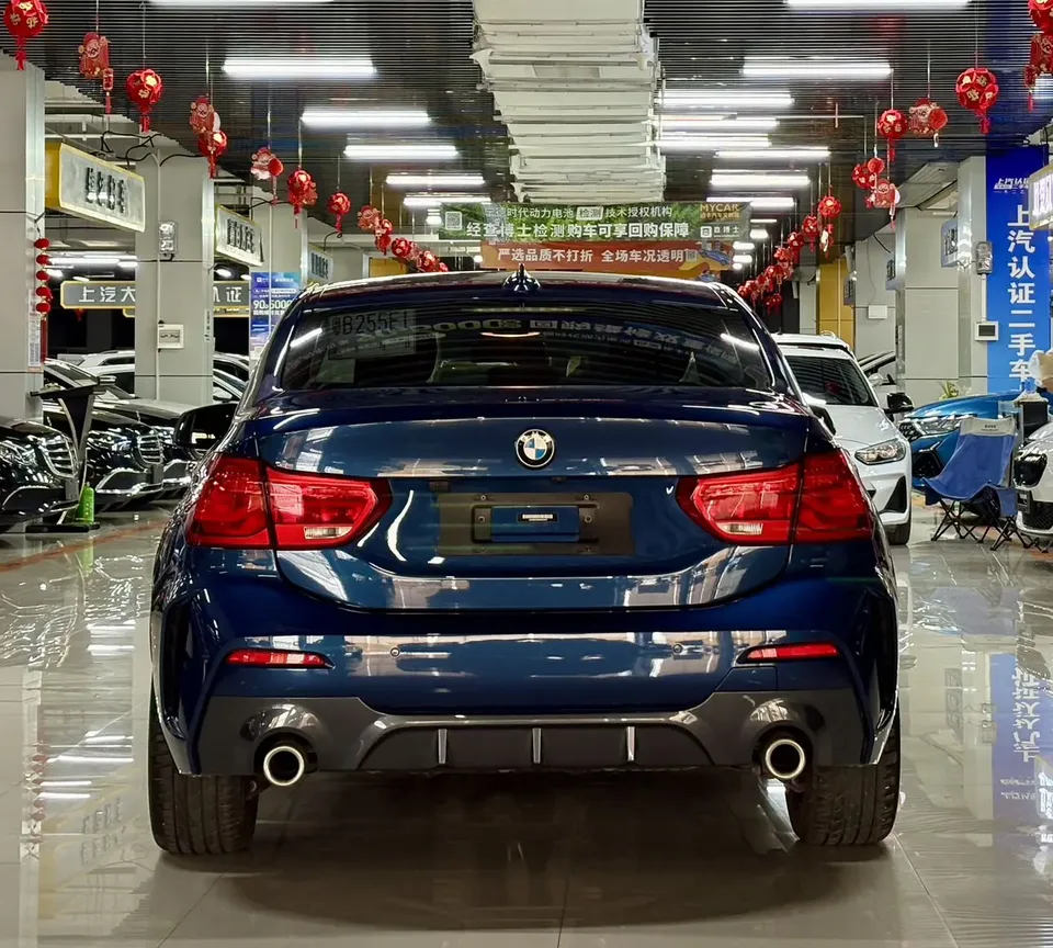 BMW 1 Series facelift 120i M Sport 2022 — миниатюра 2