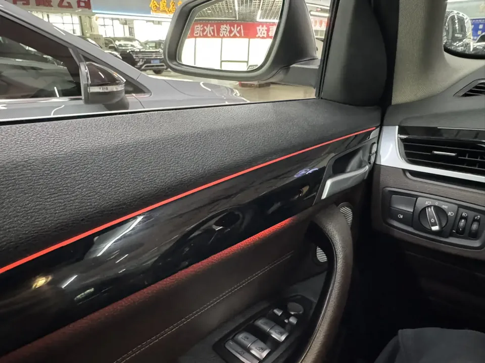 BMW X1 BMW X1 2022 sDrive20Li Exclusive Model 2022 — миниатюра 3