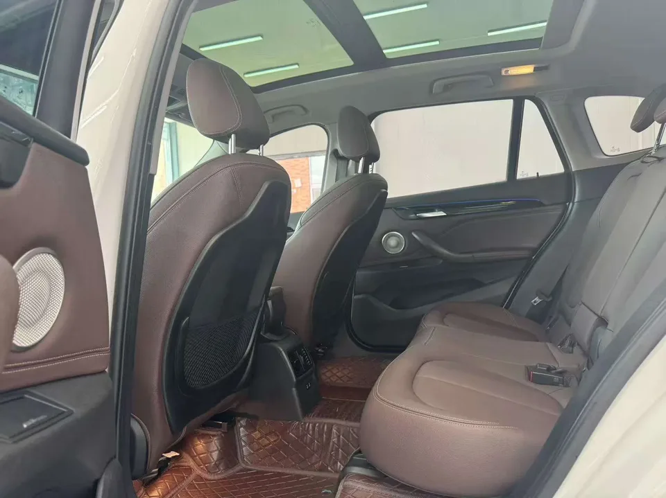 BMW X1 BMW X1 2022 sDrive20Li Exclusive Model 2022 — миниатюра 3