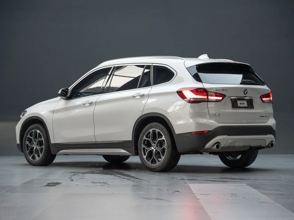 BMW X1 BMW X1 2022 sDrive20Li Exclusive Model 2022 — миниатюра 2