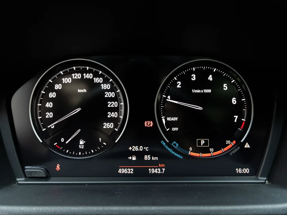 BMW X1 BMW X1 2022 sDrive20Li Exclusive Model 2022 — миниатюра 5