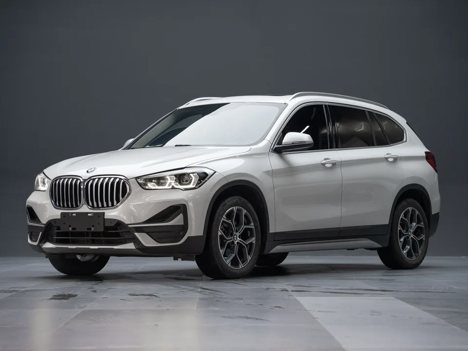 BMW X1 BMW X1 2022 sDrive20Li Exclusive Model 2022 — фото 1, купить с доставкой в Москву
