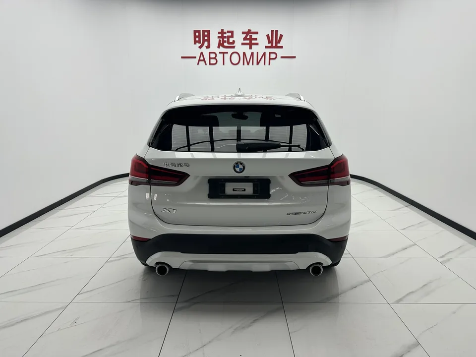 BMW X1 BMW X1 2022 sDrive20Li Exclusive Model 2022 — миниатюра 2