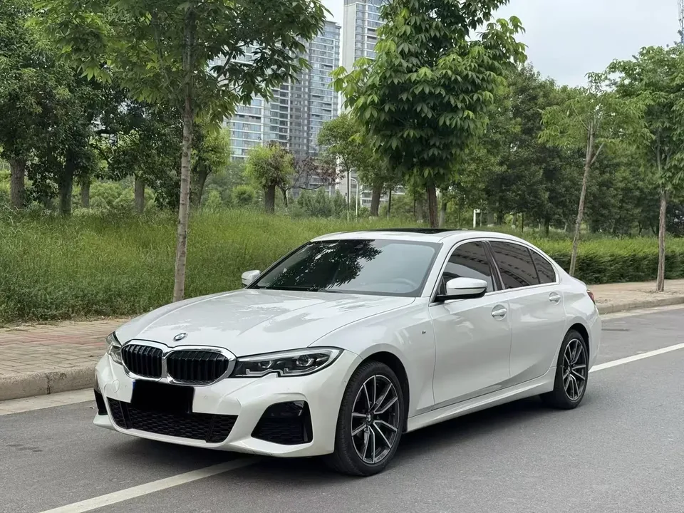 BMW 3 Series 2022