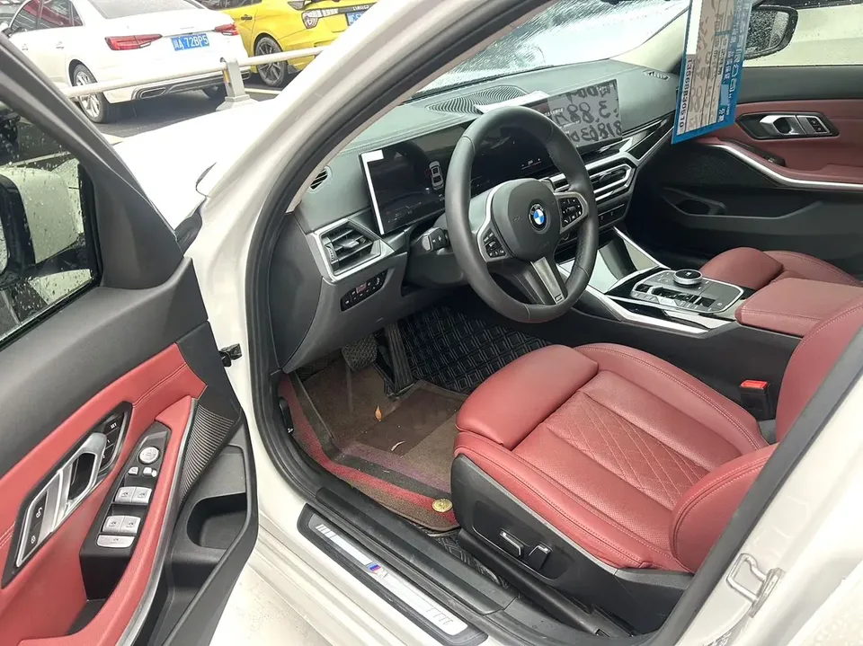BMW 3 Series BMW 3 Series 2023 320Li M Sport Package 2024 — миниатюра 5