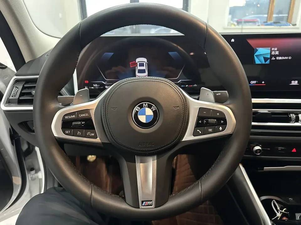 BMW 3 Series BMW 3 Series 2023 320Li M Sport Package 2023 — миниатюра 4