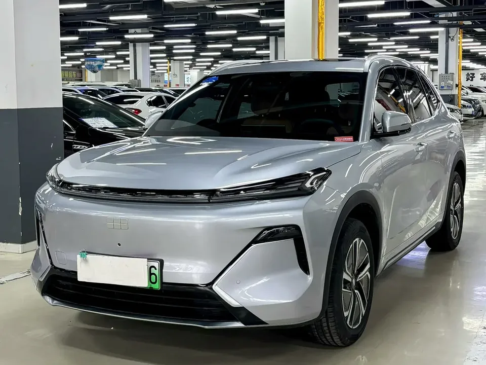 Geely Galaxy Starship 7 EM-i 2025