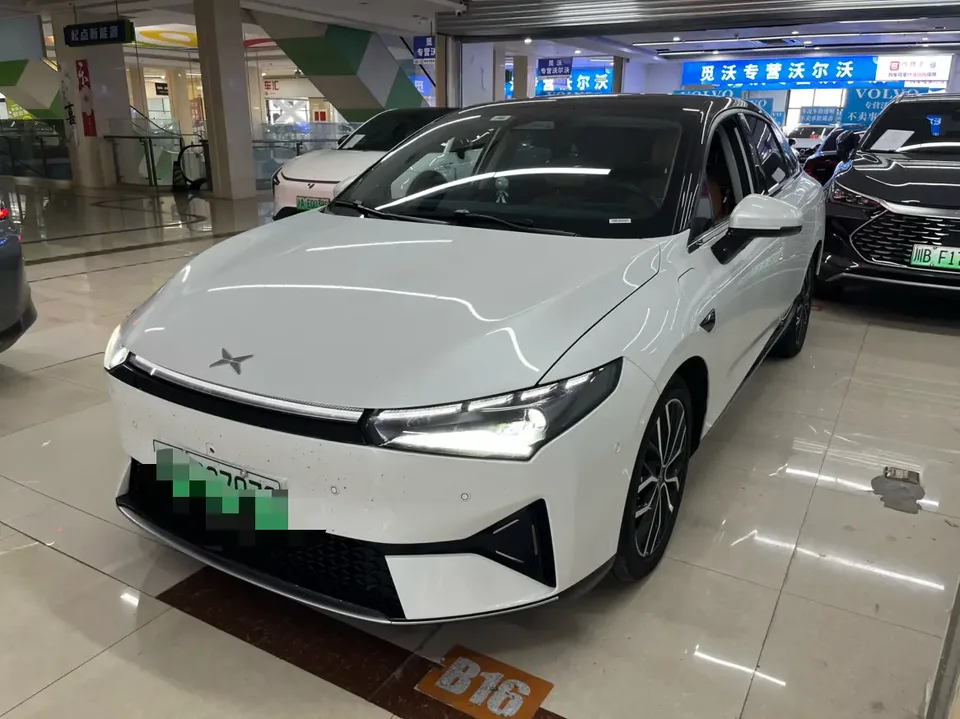 XPeng P5 2022