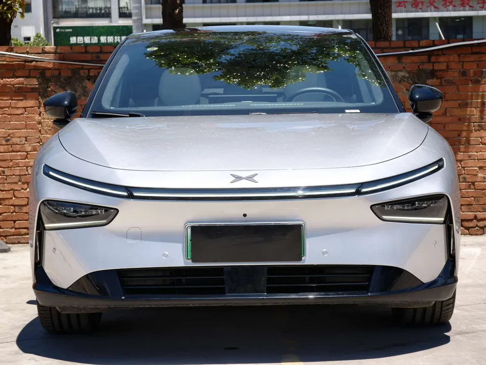 XPeng P7+ long-range Max 2025 — фото 1, купить с доставкой в Москву