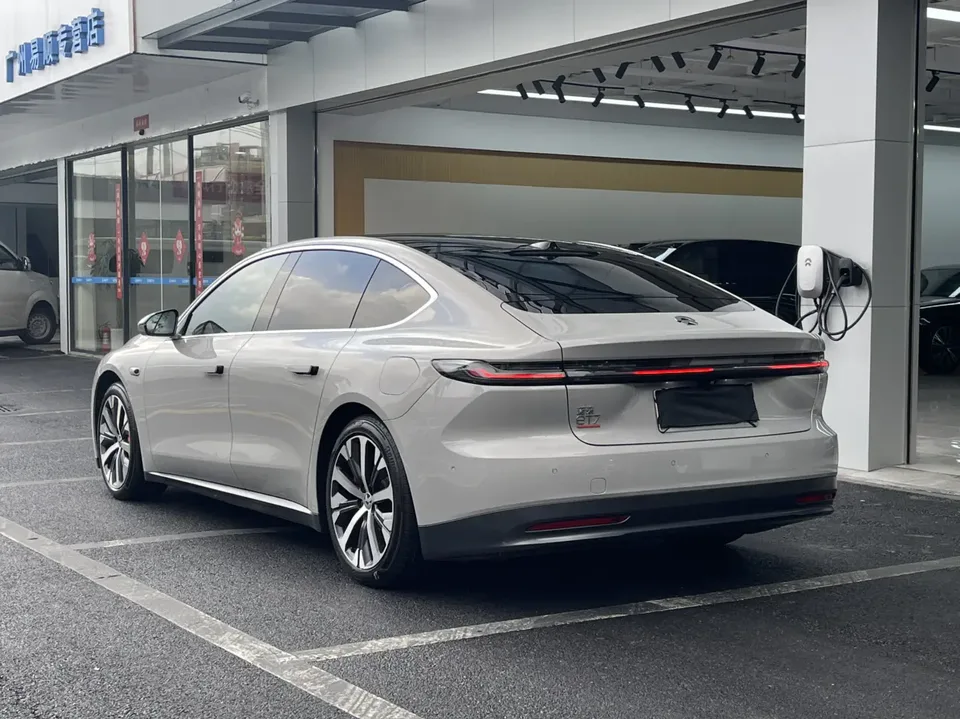 NIO ET7 NIO ET7 2021 100kWh first edition 2022 — thumbnail 2