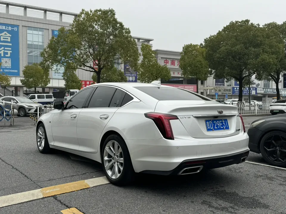 Cadillac CT5 Cadillac CT5 2024 28T Luxury Pro 2024 — миниатюра 4