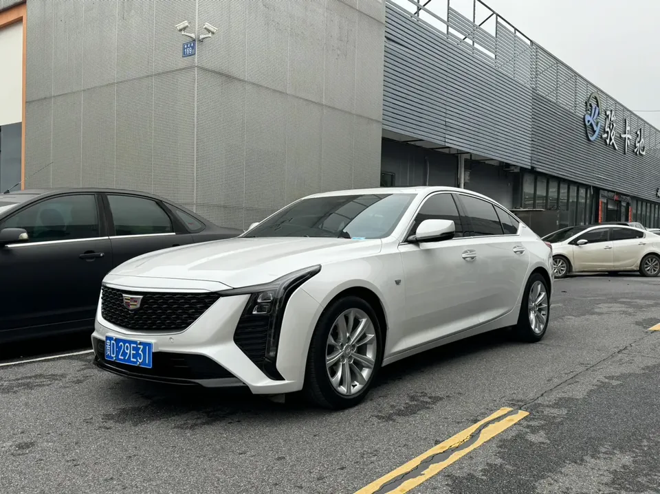 Cadillac CT5 Cadillac CT5 2024 28T Luxury Pro 2024 — фото 1, купить с доставкой в Москву