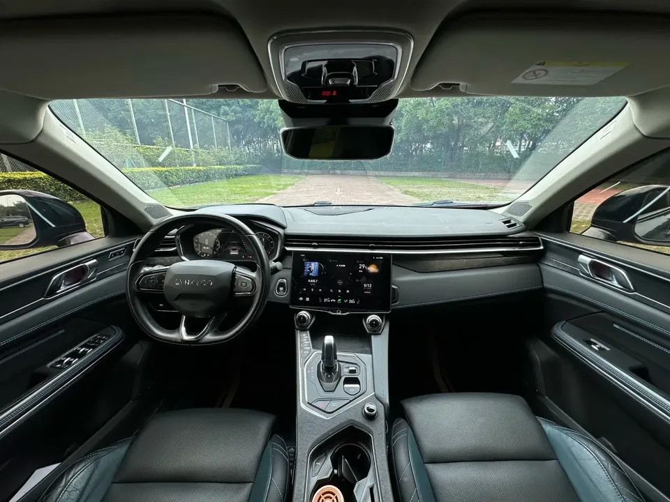 Lynk & Co 05 Lynk & Co 05 2022 2.0TD two-wheel drive shines Halo 2022 — миниатюра 5