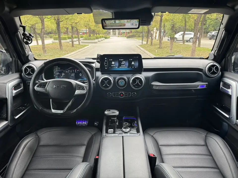 BAIC Beijing Off-road BJ40 Beijing Off-road BJ40 2023 2.0T Automatic 4WD City Hunter Edition Supreme Edition 2023 — миниатюра 3
