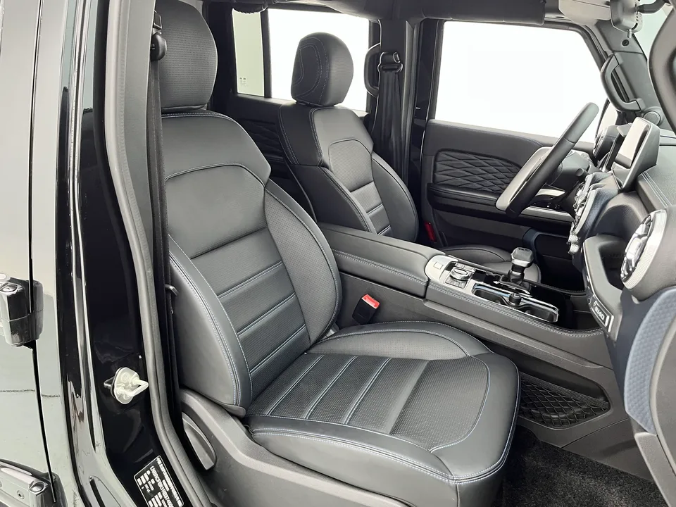 BAIC Beijing Off-road BJ40 2.0T Automatic 4WD City Hunter Glory Edition 2024 — миниатюра 4