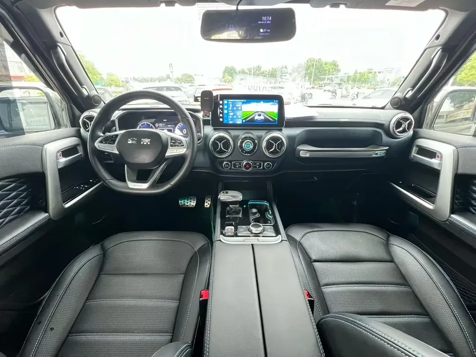 BAIC Beijing Off-road BJ40 2.0D Automatic 4WD Blade Hero Glory Edition 2024 — миниатюра 4