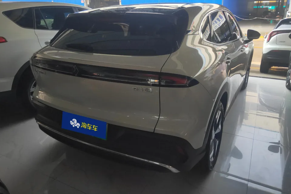 Baojun Yunhai EV 500km pure electric version 2025 — миниатюра 3