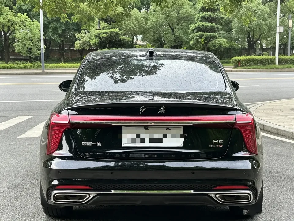 Hongqi H5 Hongqi H5 2023 1.5T DCT Zhilian Qiyue Edition 2023 — миниатюра 2
