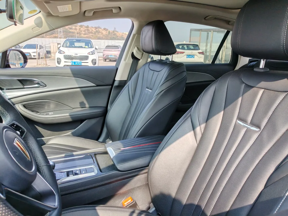Hongqi H5 Hongqi H5 2023 1.5T DCT Zhilian Qiyue Edition 2023 — миниатюра 4