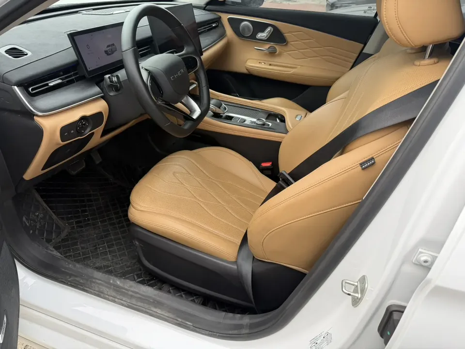 Chery Arrizo 8 PRO 290TGDI DCT Luxury Edition 2024 — миниатюра 5