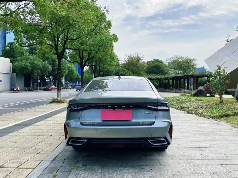Chery Arrizo 8 1.6TGDI DCT Intelligent 2024 — миниатюра 2
