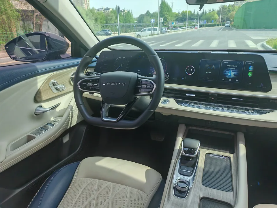 Chery Arrizo 8 1.6TGDI DCT Elegant 2022 — миниатюра 5