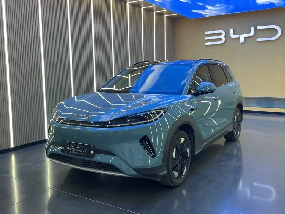 BYD Sea Lion 05 EV 2025