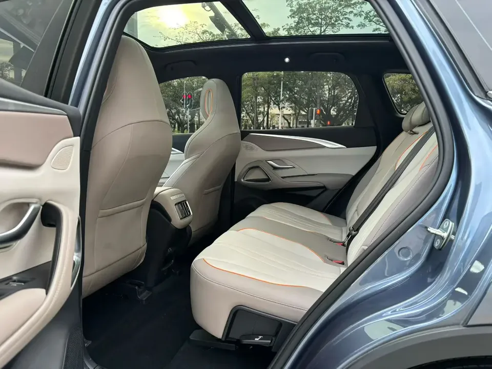 BYD Song Pro DM Song Pro DM 2023 DM-i Champion Edition 71km Exceeding Type 2024 — миниатюра 3