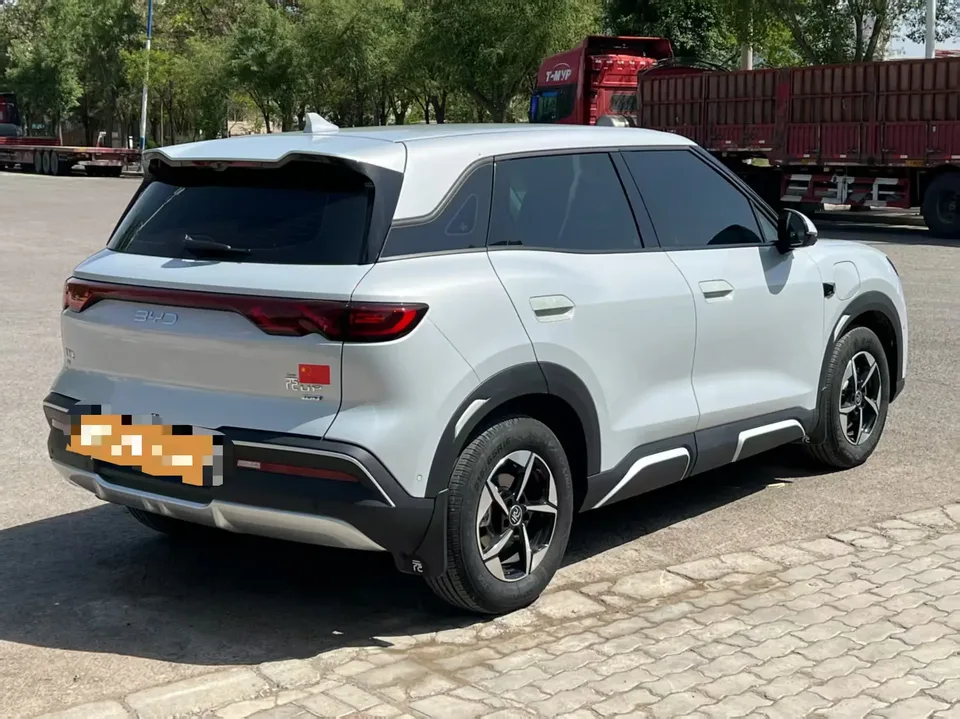 BYD Yuan Up Intelligent Driving Edition 401KM Leading Model 2025 — миниатюра 3