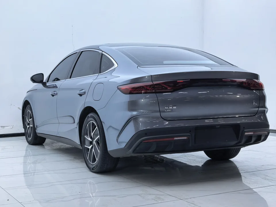 BYD Qin L DM DM-i 120KM Leading Model 2025 — миниатюра 3