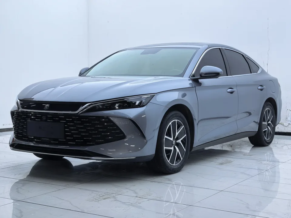 BYD Qin L DM 2025