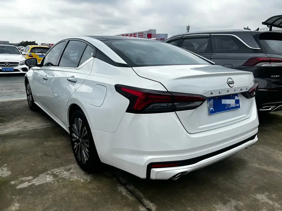 Nissan Altima Teana 2.0L XL-TLS Enjoy Edition 2024 — миниатюра 4