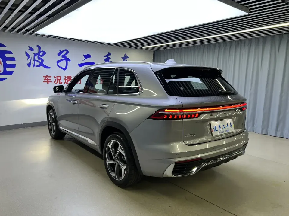 Geely Monjaro 2.0TD DCT EVO 2WD Changfeng Edition 2025 — миниатюра 2