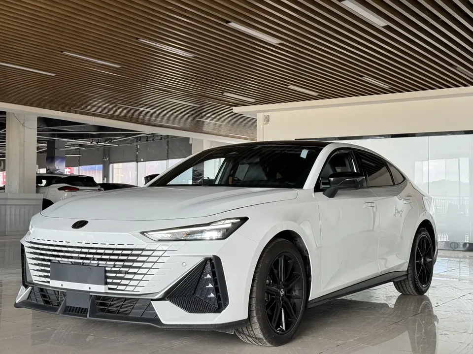 Changan UNI-V 2023