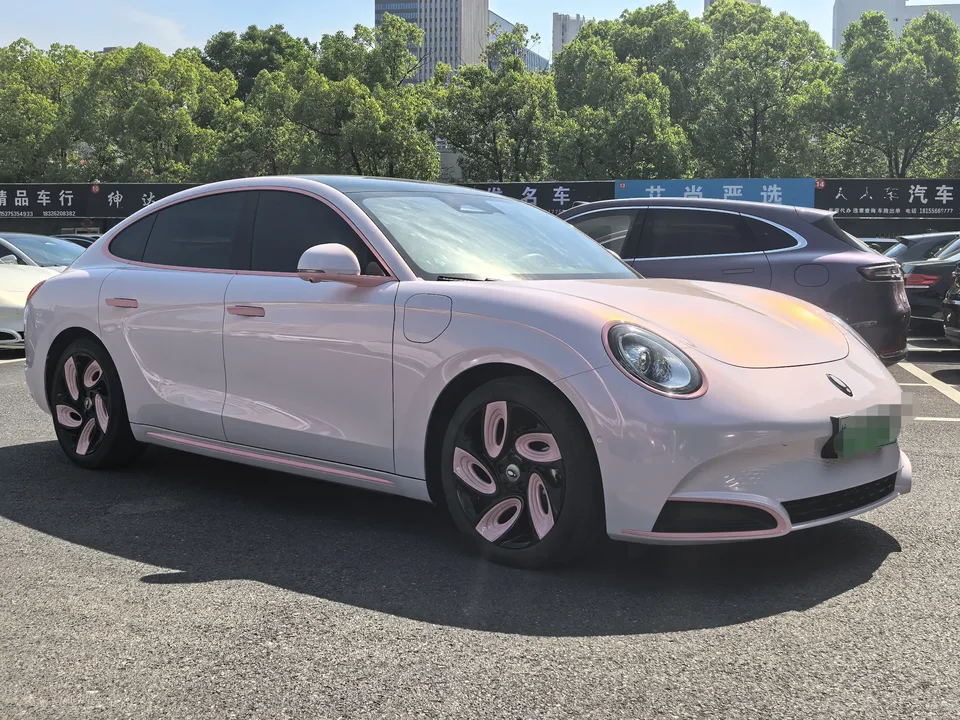ORA Euler lightning cat 555km Premium Edition 2023 — миниатюра 3