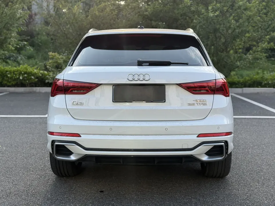 Audi Q3 Audi Q3 2024 35 TFSI Fashion Dynamic Edition 2023 — миниатюра 2