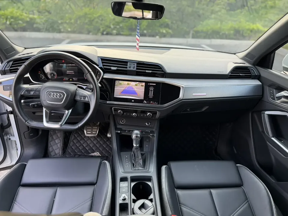 Audi Q3 Audi Q3 2024 35 TFSI Fashion Dynamic Edition 2023 — миниатюра 5