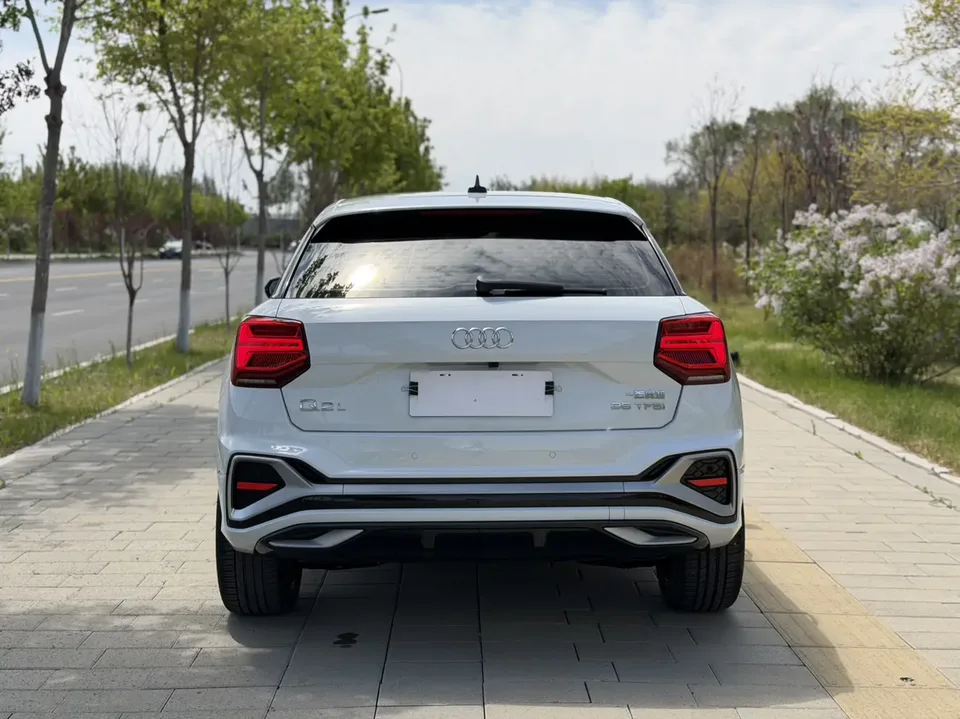 Audi Q2L Q2L 2022 Audi Q2L 2022 35 TFSI Fashion Dynamic Edition 2023 — thumbnail 2