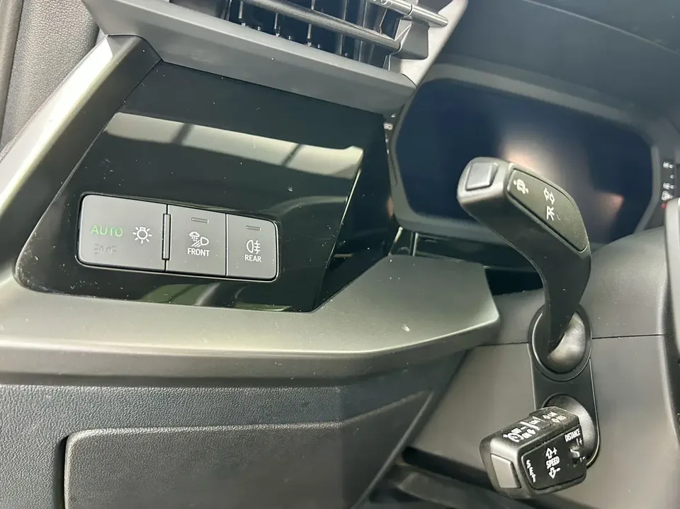 Audi A3 A3 2022 A3L Limousine 35 TFSI Fashion Sports 2022 — миниатюра 3