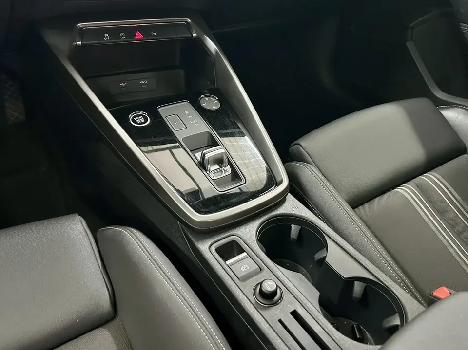 Audi A3 A3 2022 A3L Limousine 35 TFSI Fashion Sports 2022 — миниатюра 4