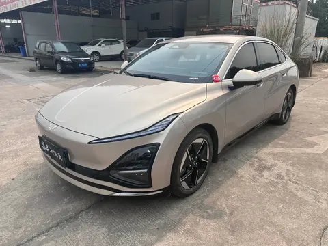 Wuling Starlight EV 2025 buy in Moscow