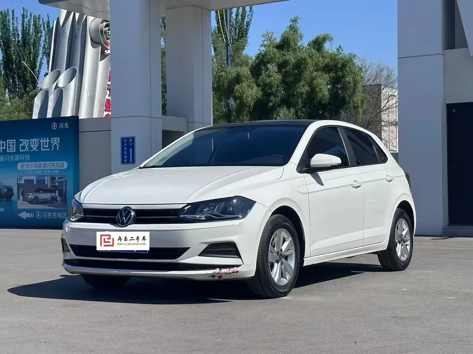 Volkswagen Polo Polo 2021 Plus 1.5L Automatic Panoramic Enjoyment Edition 2022 — photo 1, buy with delivery to Moscow