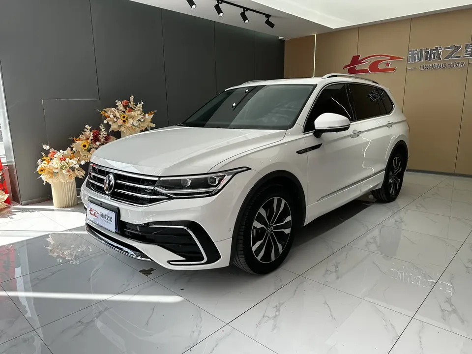 Volkswagen Tiguan L 2022