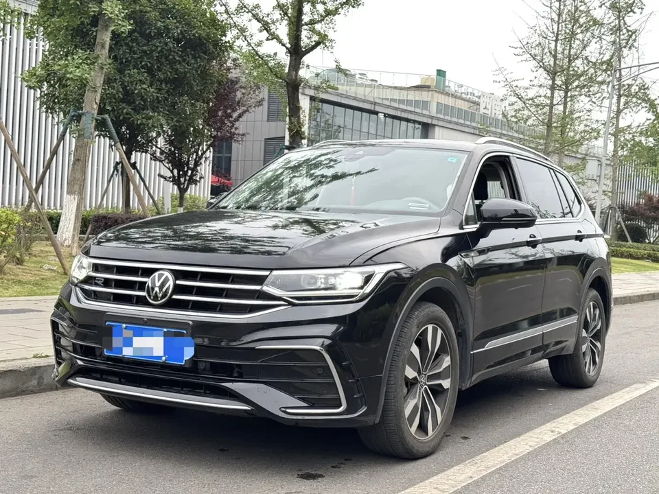 Volkswagen Tiguan L 2023